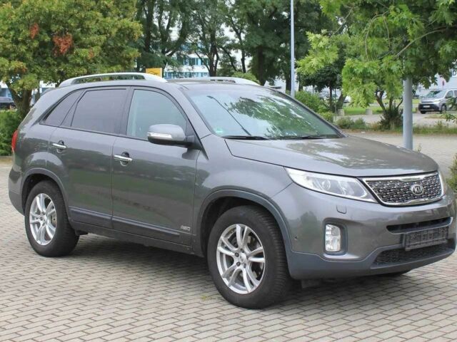 Сірий Кіа Соренто, об'ємом двигуна 2.2 л та пробігом 95 тис. км за 9800 $, фото 3 на Automoto.ua