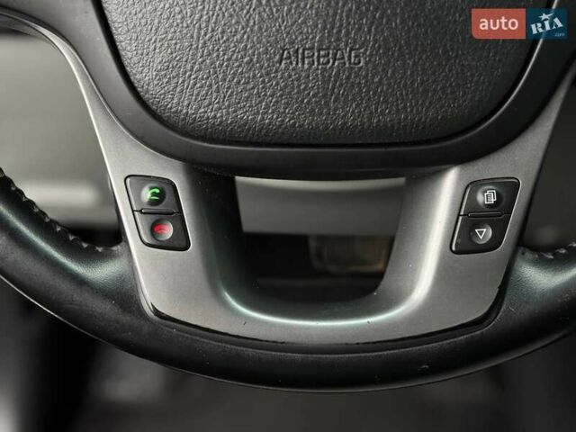 Сірий Кіа Соренто, об'ємом двигуна 2.36 л та пробігом 193 тис. км за 12300 $, фото 34 на Automoto.ua