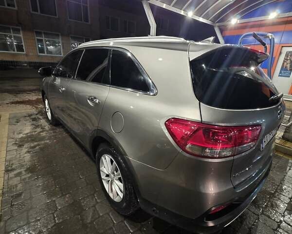 Серый Киа Соренто, объемом двигателя 2.4 л и пробегом 262 тыс. км за 13250 $, фото 22 на Automoto.ua