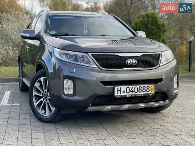 Киа Соренто 2014 в Стрые на Automoto.ua Серый Киа Соренто, объемом двигателя 2.2 л и пробегом 240 тыс. км за 17750 $, фото 8 на Automoto.ua