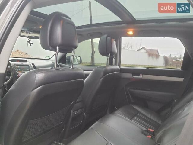 Сірий Кіа Соренто, об'ємом двигуна 2.2 л та пробігом 179 тис. км за 20300 $, фото 22 на Automoto.ua