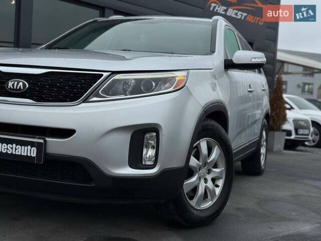 Сірий Кіа Соренто, об'ємом двигуна 2.36 л та пробігом 193 тис. км за 12300 $, фото 2 на Automoto.ua