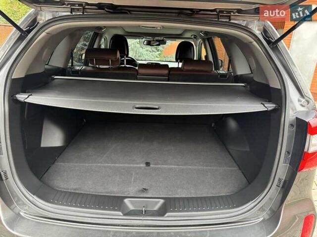 Кіа Соренто 2014 у Рівному на Automoto.ua Сірий Кіа Соренто, об'ємом двигуна 2.2 л та пробігом 210 тис. км за 18100 $, фото 10 на Automoto.ua