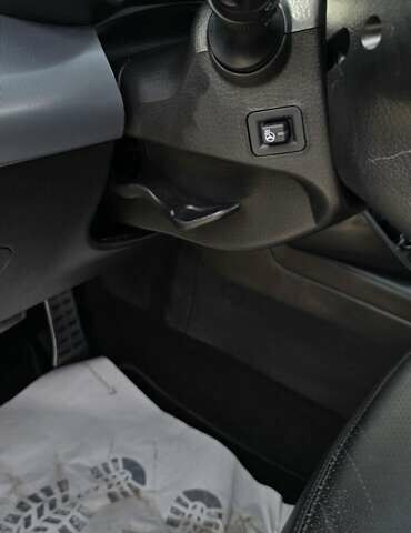 Серый Киа Соренто, объемом двигателя 2.2 л и пробегом 154 тыс. км за 17300 $, фото 63 на Automoto.ua