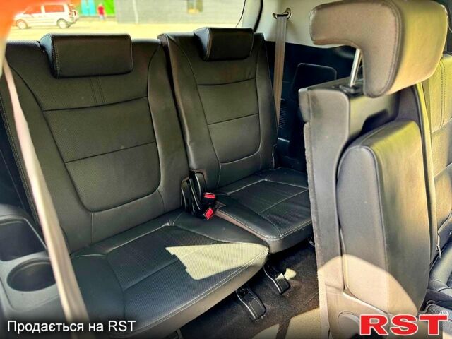 Серый Киа Соренто, объемом двигателя 2 л и пробегом 188 тыс. км за 14200 $, фото 5 на Automoto.ua