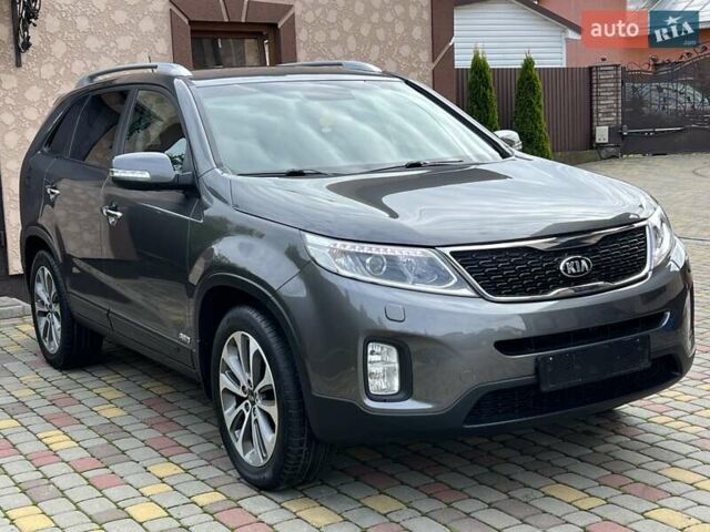 Киа Соренто 2014 в Ивано-Франковске на Automoto.ua Серый Киа Соренто, объемом двигателя 2.2 л и пробегом 221 тыс. км за 17499 $, фото 72 на Automoto.ua