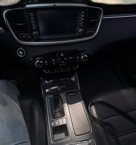 Кіа Соренто 2014 у Белгород-Днестровском на Automoto.ua Сірий Кіа Соренто, об'ємом двигуна 2 л та пробігом 205 тис. км за 18500 $, фото 21 на Automoto.ua