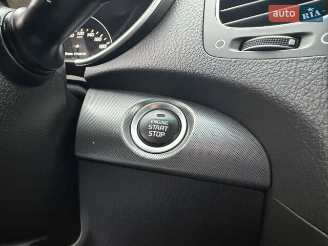 Серый Киа Соренто, объемом двигателя 2.2 л и пробегом 220 тыс. км за 16499 $, фото 46 на Automoto.ua