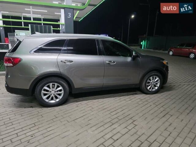 Серый Киа Соренто, объемом двигателя 2.4 л и пробегом 262 тыс. км за 13250 $, фото 30 на Automoto.ua
