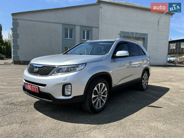 Киа Соренто 2014 в Луцке на Automoto.ua Серый Киа Соренто, объемом двигателя 2.2 л и пробегом 254 тыс. км за 16700 $, фото 3 на Automoto.ua
