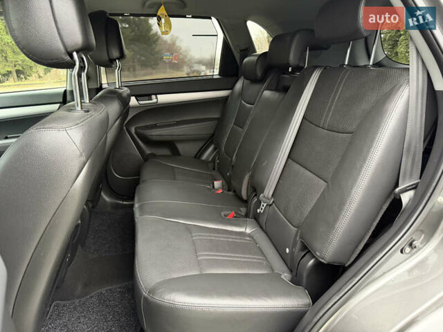 Серый Киа Соренто, объемом двигателя 2.2 л и пробегом 220 тыс. км за 16499 $, фото 44 на Automoto.ua