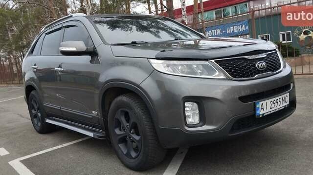 Серый Киа Соренто, объемом двигателя 2.2 л и пробегом 249 тыс. км за 15400 $, фото 9 на Automoto.ua