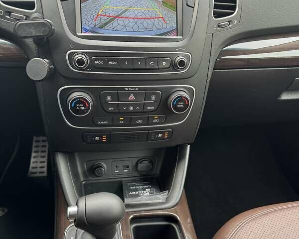 Кіа Соренто 2014 у Рівному на Automoto.ua Сірий Кіа Соренто, об'ємом двигуна 2.2 л та пробігом 210 тис. км за 18100 $, фото 8 на Automoto.ua