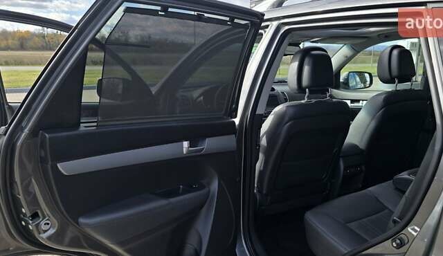 Серый Киа Соренто, объемом двигателя 2.2 л и пробегом 154 тыс. км за 17300 $, фото 65 на Automoto.ua