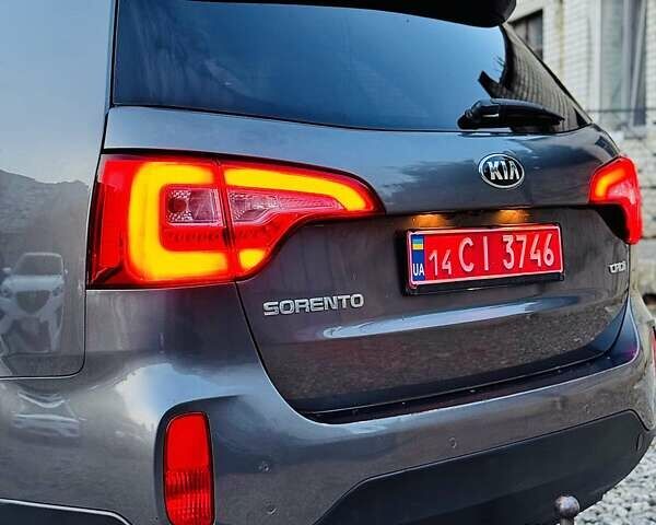 Сірий Кіа Соренто, об'ємом двигуна 2.2 л та пробігом 170 тис. км за 16990 $, фото 29 на Automoto.ua
