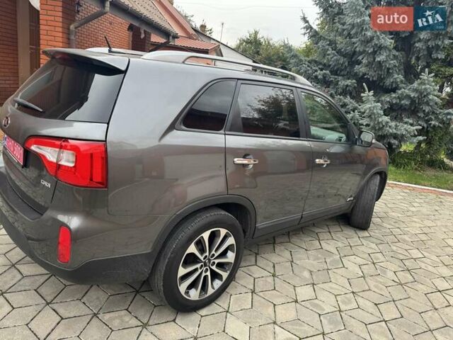 Кіа Соренто 2014 у Рівному на Automoto.ua Сірий Кіа Соренто, об'ємом двигуна 2.2 л та пробігом 210 тис. км за 18100 $, фото 3 на Automoto.ua