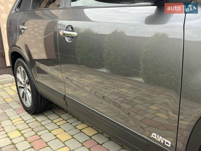 Киа Соренто 2014 в Ивано-Франковске на Automoto.ua Серый Киа Соренто, объемом двигателя 2.2 л и пробегом 221 тыс. км за 17499 $, фото 69 на Automoto.ua