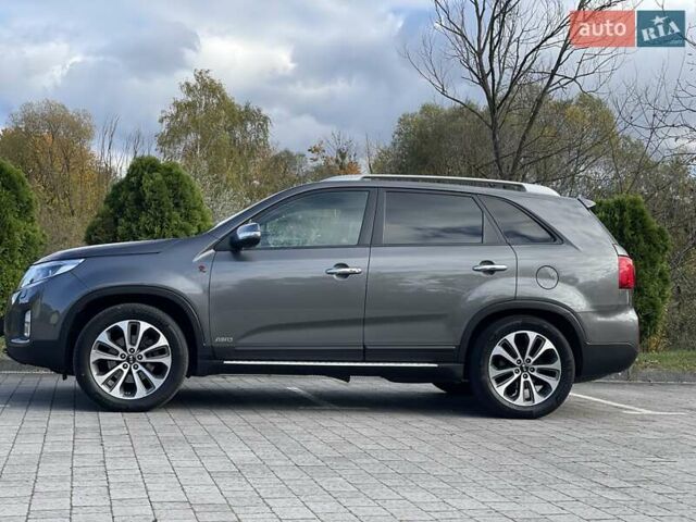 Киа Соренто 2014 в Стрые на Automoto.ua Серый Киа Соренто, объемом двигателя 2.2 л и пробегом 240 тыс. км за 17750 $, фото 19 на Automoto.ua