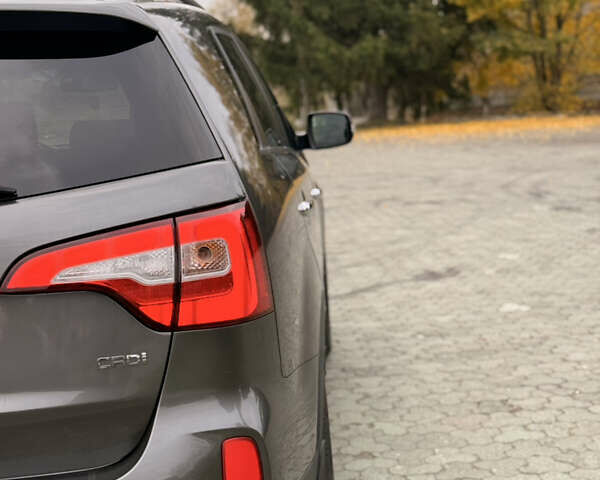 Киа Соренто 2014 в Дубно на Automoto.ua Серый Киа Соренто, объемом двигателя 2.2 л и пробегом 220 тыс. км за 16499 $, фото 11 на Automoto.ua