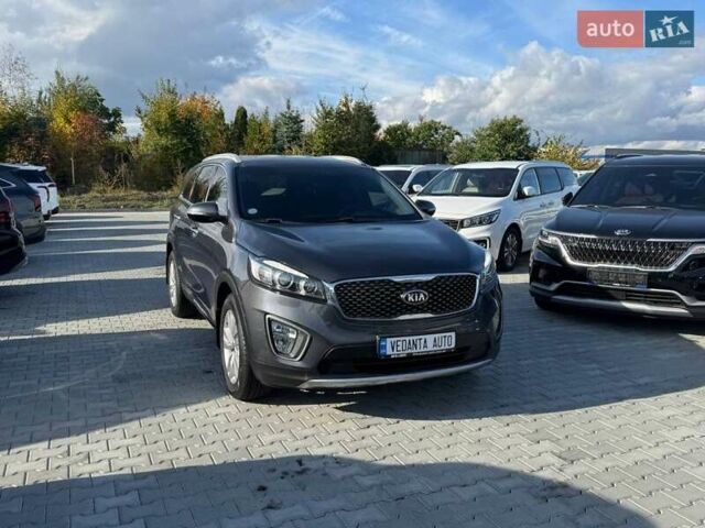 Киа Соренто 2014 в Киеве на Automoto.ua Серый Киа Соренто, объемом двигателя 2 л и пробегом 151 тыс. км за 20500 $, фото 3 на Automoto.ua