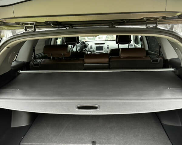 Сірий Кіа Соренто, об'ємом двигуна 2.2 л та пробігом 214 тис. км за 17400 $, фото 12 на Automoto.ua