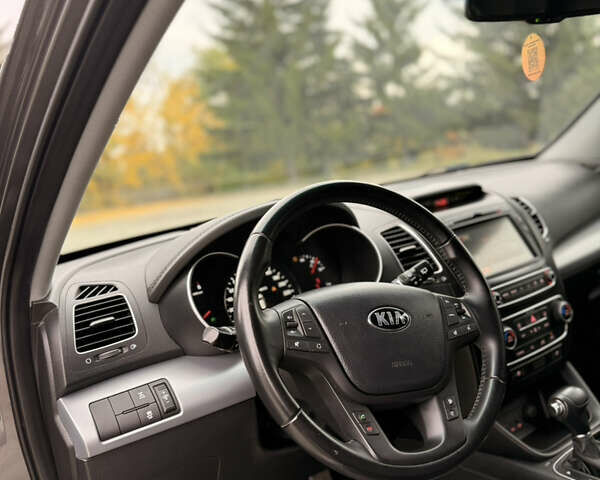 Киа Соренто 2014 в Дубно на Automoto.ua Серый Киа Соренто, объемом двигателя 2.2 л и пробегом 220 тыс. км за 16499 $, фото 24 на Automoto.ua