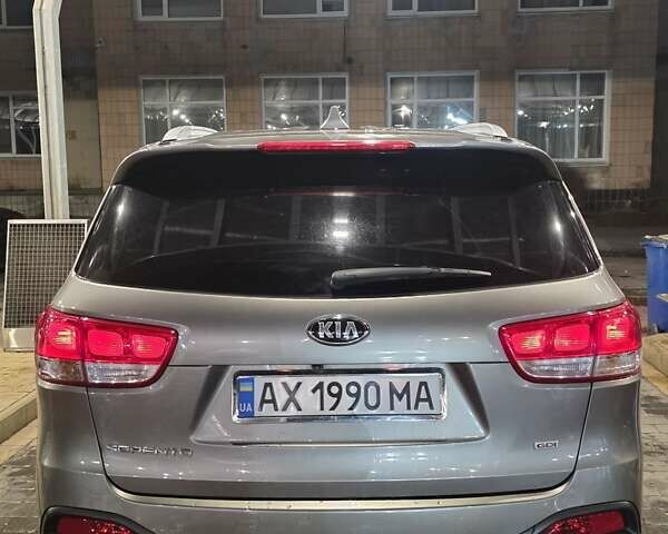 Серый Киа Соренто, объемом двигателя 2.4 л и пробегом 262 тыс. км за 13250 $, фото 28 на Automoto.ua