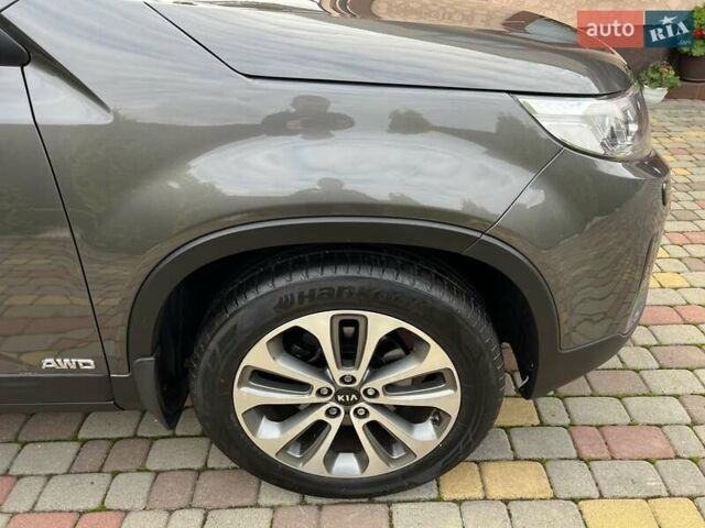 Киа Соренто 2014 в Ивано-Франковске на Automoto.ua Серый Киа Соренто, объемом двигателя 2.2 л и пробегом 221 тыс. км за 17499 $, фото 63 на Automoto.ua