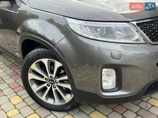 Киа Соренто 2014 в Ивано-Франковске на Automoto.ua Серый Киа Соренто, объемом двигателя 2.2 л и пробегом 221 тыс. км за 17499 $, фото 68 на Automoto.ua