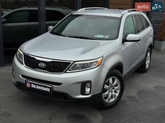 Сірий Кіа Соренто, об'ємом двигуна 2.36 л та пробігом 193 тис. км за 12300 $, фото 1 на Automoto.ua