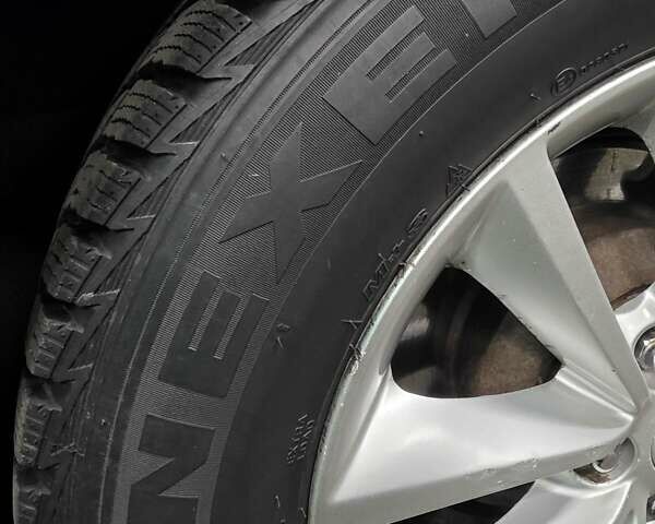 Серый Киа Соренто, объемом двигателя 2.4 л и пробегом 262 тыс. км за 13250 $, фото 4 на Automoto.ua