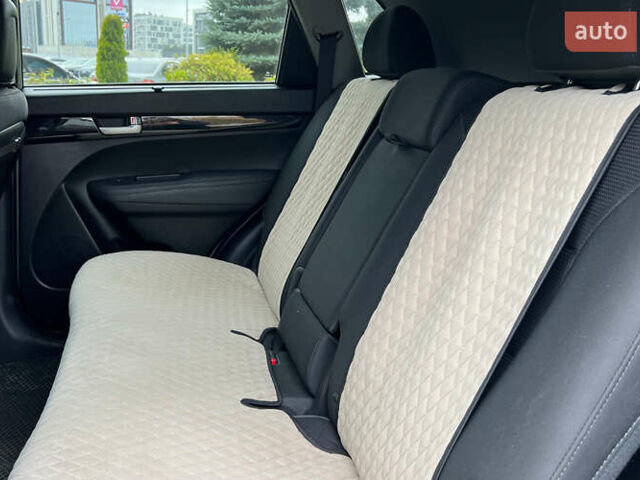 Сірий Кіа Соренто, об'ємом двигуна 2.36 л та пробігом 155 тис. км за 14800 $, фото 20 на Automoto.ua