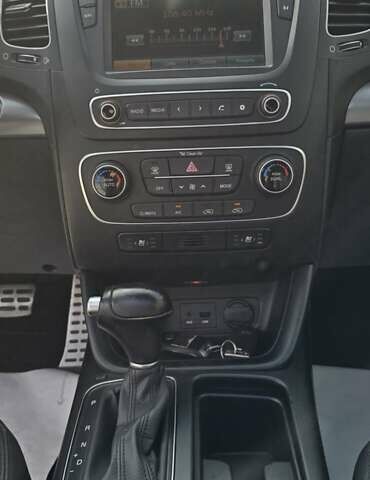 Серый Киа Соренто, объемом двигателя 2.2 л и пробегом 154 тыс. км за 17300 $, фото 67 на Automoto.ua