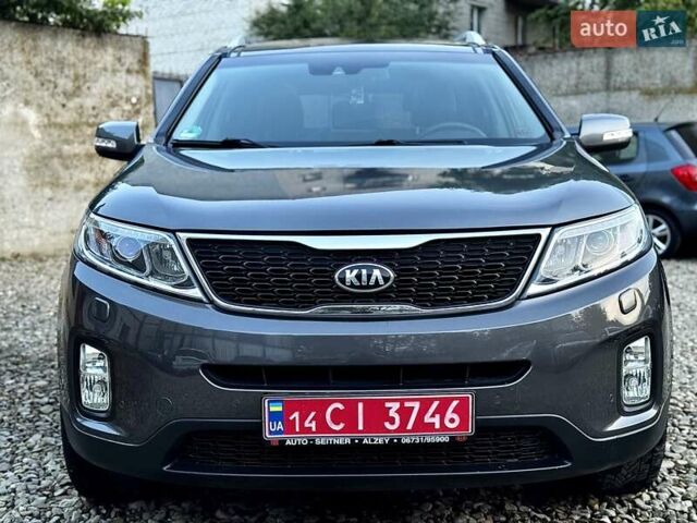 Сірий Кіа Соренто, об'ємом двигуна 2.2 л та пробігом 170 тис. км за 16990 $, фото 12 на Automoto.ua