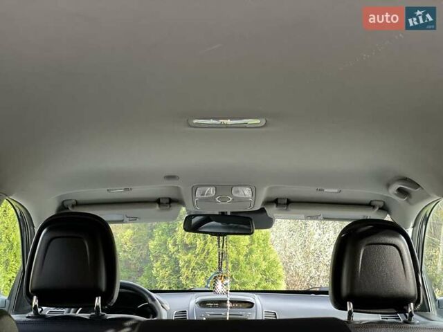 Киа Соренто 2014 в Стрые на Automoto.ua Серый Киа Соренто, объемом двигателя 2.2 л и пробегом 240 тыс. км за 17750 $, фото 49 на Automoto.ua