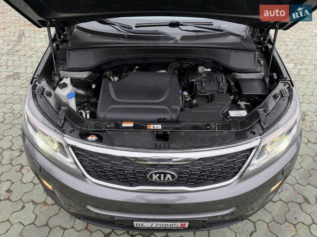Серый Киа Соренто, объемом двигателя 2.2 л и пробегом 220 тыс. км за 16499 $, фото 61 на Automoto.ua