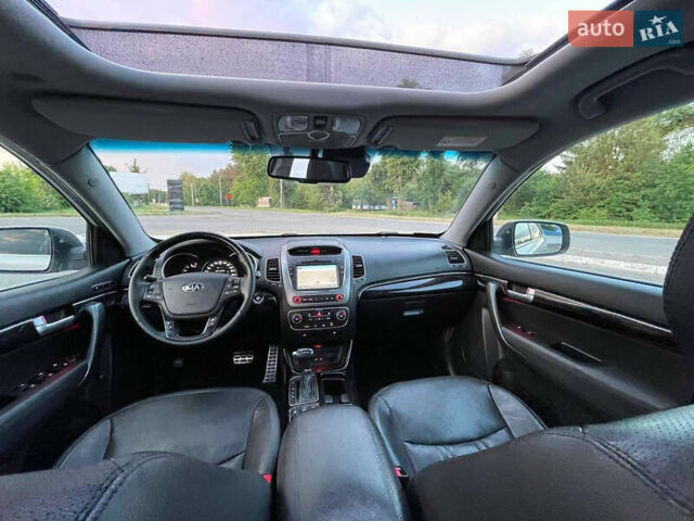 Серый Киа Соренто, объемом двигателя 2.2 л и пробегом 201 тыс. км за 20000 $, фото 23 на Automoto.ua