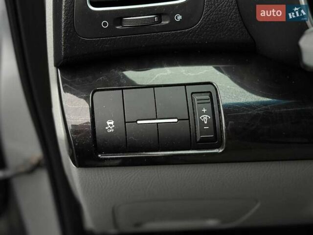 Сірий Кіа Соренто, об'ємом двигуна 2.36 л та пробігом 193 тис. км за 12300 $, фото 30 на Automoto.ua