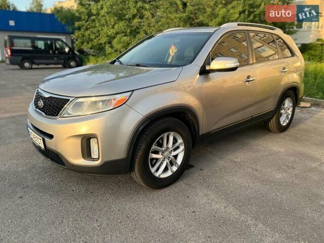 Серый Киа Соренто, объемом двигателя 3.34 л и пробегом 182 тыс. км за 12600 $, фото 1 на Automoto.ua