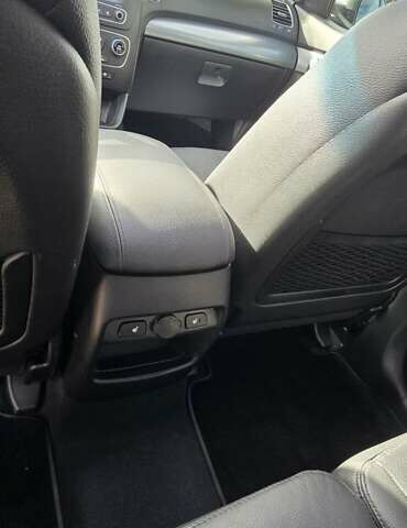 Серый Киа Соренто, объемом двигателя 2.2 л и пробегом 154 тыс. км за 17300 $, фото 69 на Automoto.ua