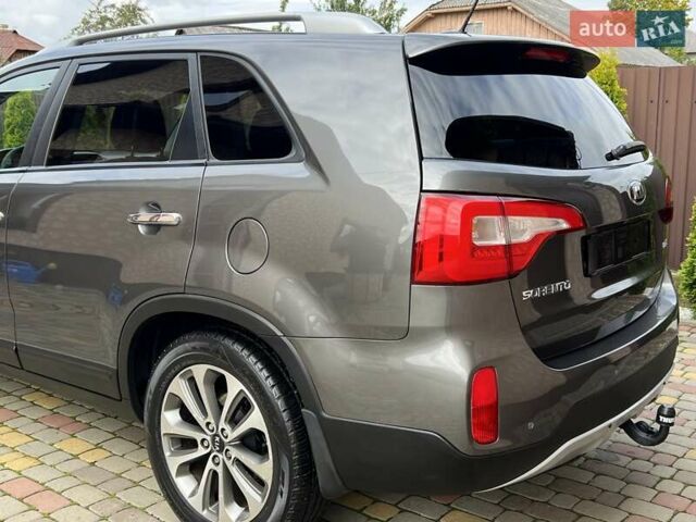 Киа Соренто 2014 в Ивано-Франковске на Automoto.ua Серый Киа Соренто, объемом двигателя 2.2 л и пробегом 221 тыс. км за 17499 $, фото 53 на Automoto.ua