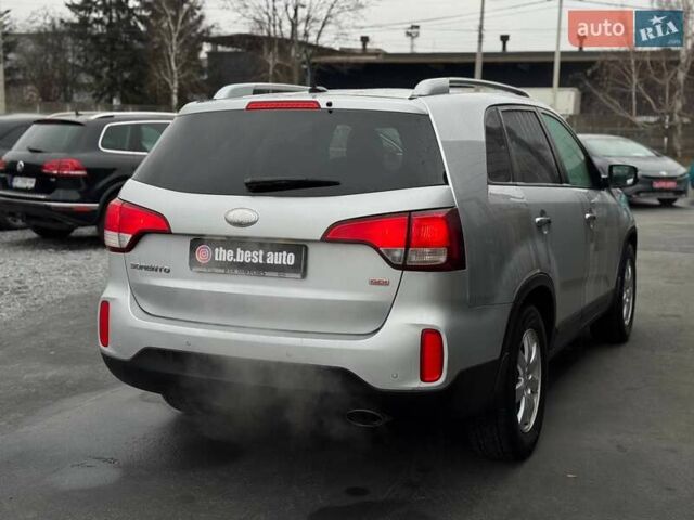 Сірий Кіа Соренто, об'ємом двигуна 2.36 л та пробігом 193 тис. км за 12300 $, фото 15 на Automoto.ua