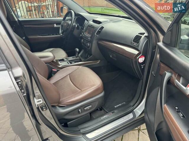 Кіа Соренто 2014 у Рівному на Automoto.ua Сірий Кіа Соренто, об'ємом двигуна 2.2 л та пробігом 210 тис. км за 18100 $, фото 20 на Automoto.ua
