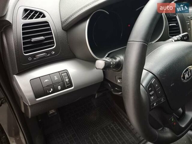 Сірий Кіа Соренто, об'ємом двигуна 2.2 л та пробігом 176 тис. км за 18500 $, фото 16 на Automoto.ua