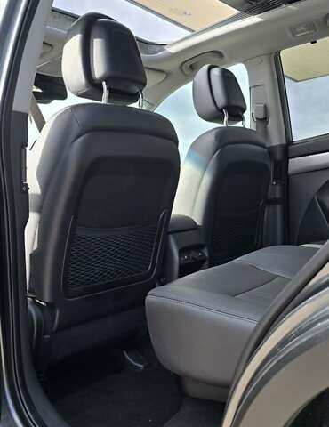 Серый Киа Соренто, объемом двигателя 2.2 л и пробегом 154 тыс. км за 17300 $, фото 23 на Automoto.ua