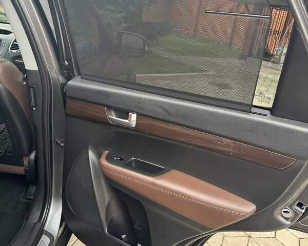Кіа Соренто 2014 у Рівному на Automoto.ua Сірий Кіа Соренто, об'ємом двигуна 2.2 л та пробігом 210 тис. км за 18100 $, фото 19 на Automoto.ua