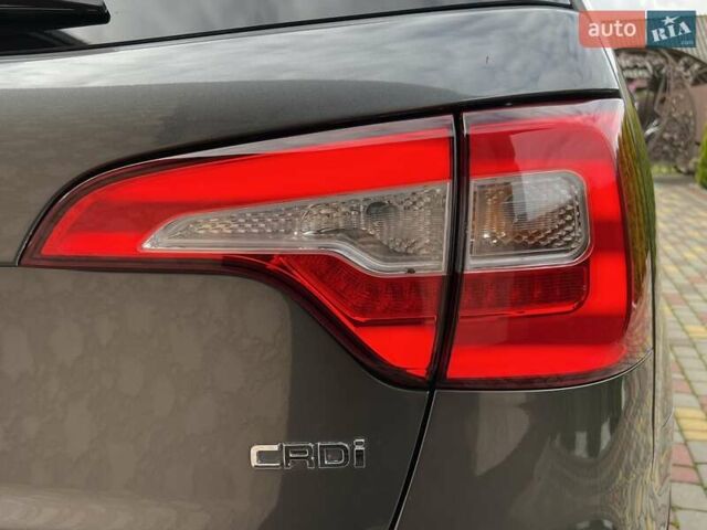 Киа Соренто 2014 в Ивано-Франковске на Automoto.ua Серый Киа Соренто, объемом двигателя 2.2 л и пробегом 221 тыс. км за 17499 $, фото 74 на Automoto.ua