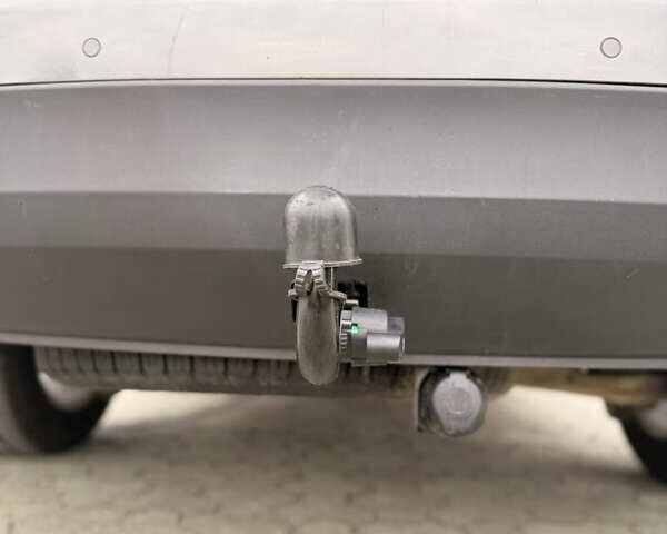 Киа Соренто 2014 в Дубно на Automoto.ua Серый Киа Соренто, объемом двигателя 2.2 л и пробегом 220 тыс. км за 16499 $, фото 30 на Automoto.ua