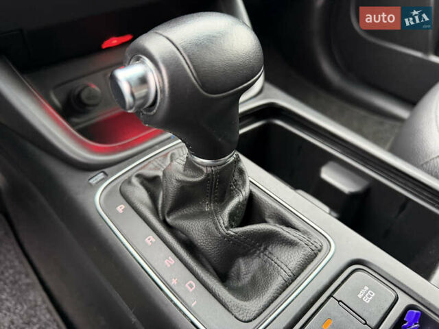 Серый Киа Соренто, объемом двигателя 2.2 л и пробегом 220 тыс. км за 16499 $, фото 37 на Automoto.ua