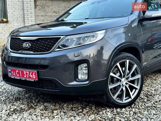 Сірий Кіа Соренто, об'ємом двигуна 2.2 л та пробігом 170 тис. км за 16990 $, фото 15 на Automoto.ua